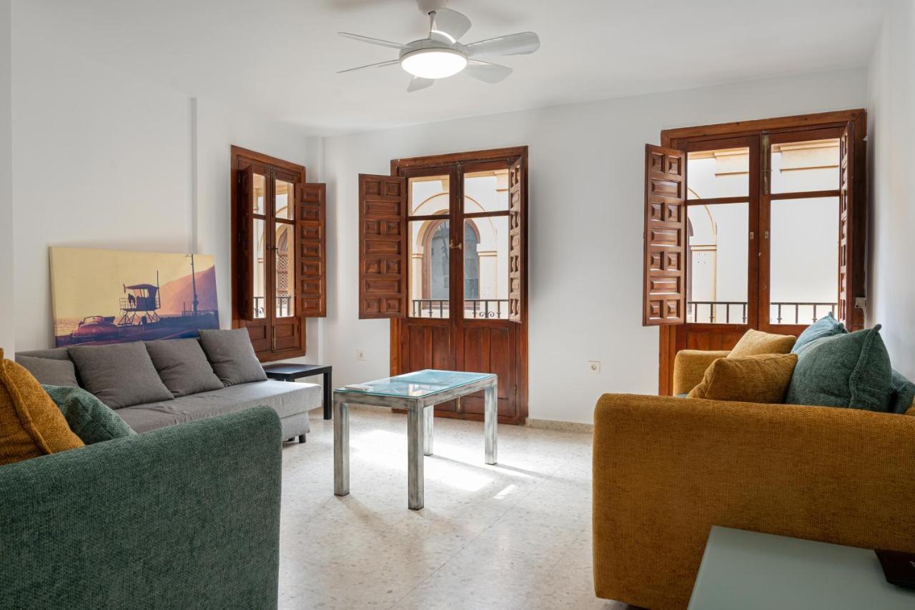 2D Apartamento En Albaycin, Con Parking Гранада Экстерьер фото